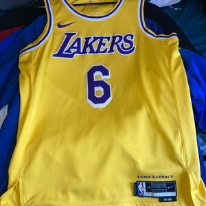 Nike Lakers Lebron James Jersey Icon Edition Men’s Size Large